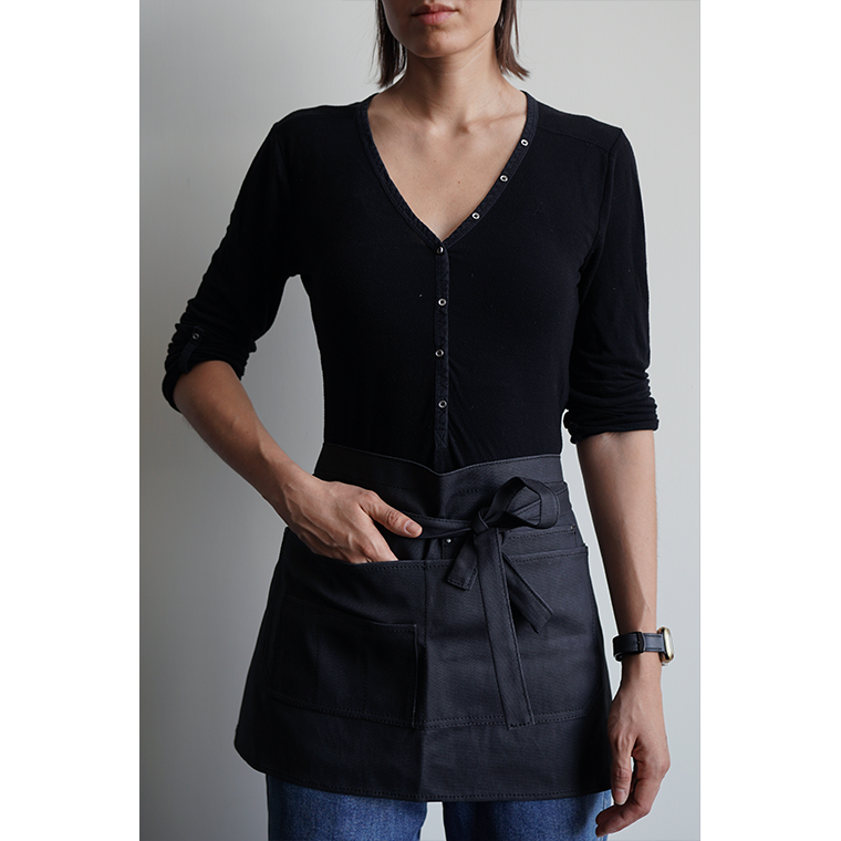 Mandil Berlin Short KOEN for Chefs Lona Encerada Color Negro