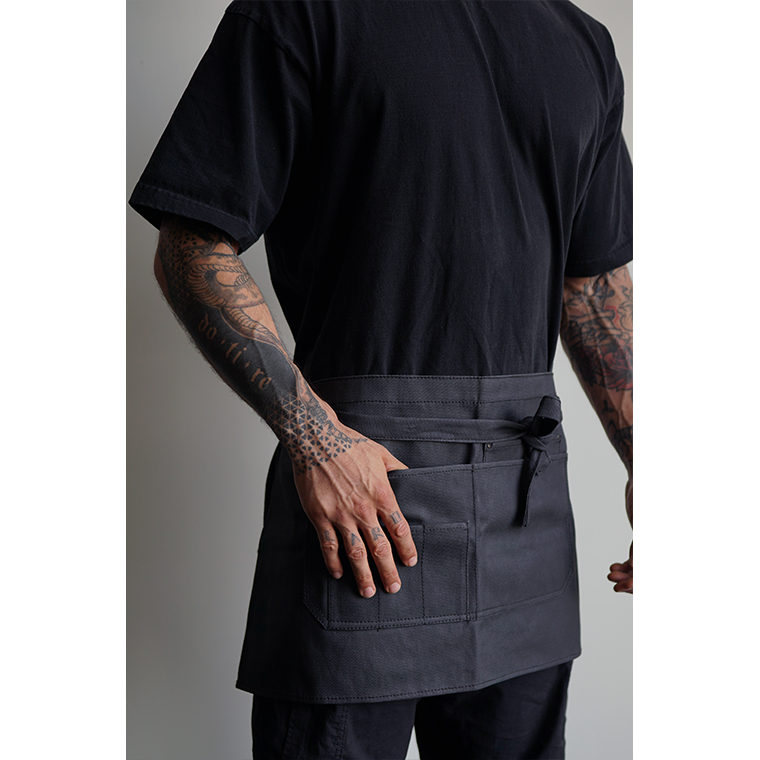 Mandil Berlin Short KOEN for Chefs Lona Encerada Color Negro