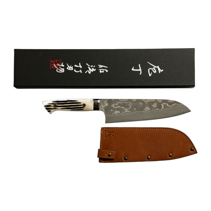 Cuchillo Japonés Santoku Saji Mango Cuerno de Venado Acero Damasco Negro VG10 7"